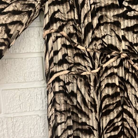 NWT BA&SH Imany Dress in Beige Animal Print - Picture 7 of 9